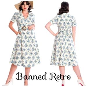 Nwot Banned Retro Creme & Blue Rose Floral Shortsleeve Collar Belted Midi Dress